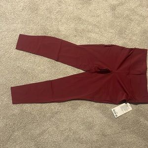 Lululemon HR tight NWT